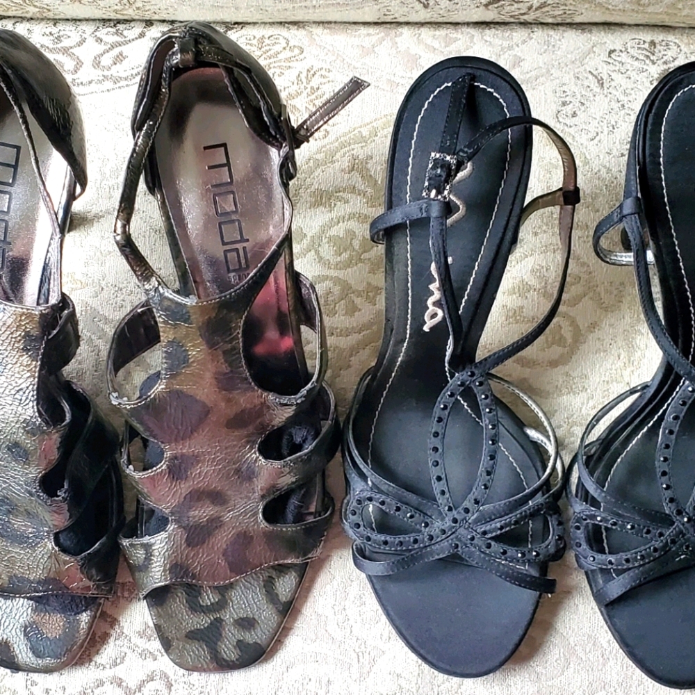 2 Pairs of Women's Heels